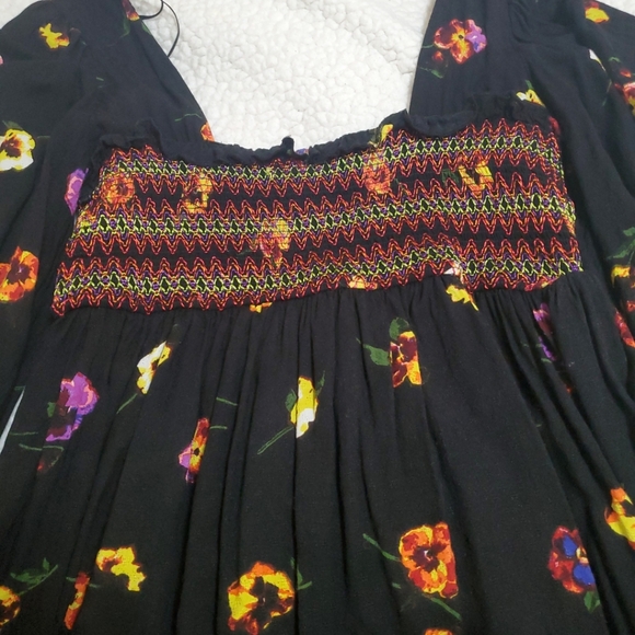 Urban outfitters Isobel smocked dress - Picture 6 of 8